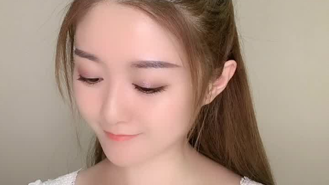 那一绺头发的拼音，yī liǔ tóu fā