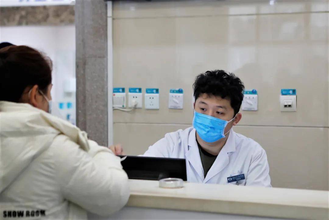 医院门诊一般几点下班？——揭秘门诊服务时间与患者便利性