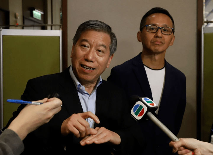 澳门六叔近期动态，一场慈善与商业的双重奏鸣—全视频报道解析