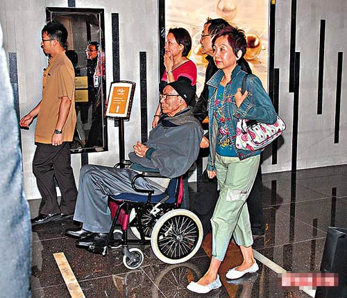 澳门六叔近期新闻视频大全，下载安装指南与最新动态
